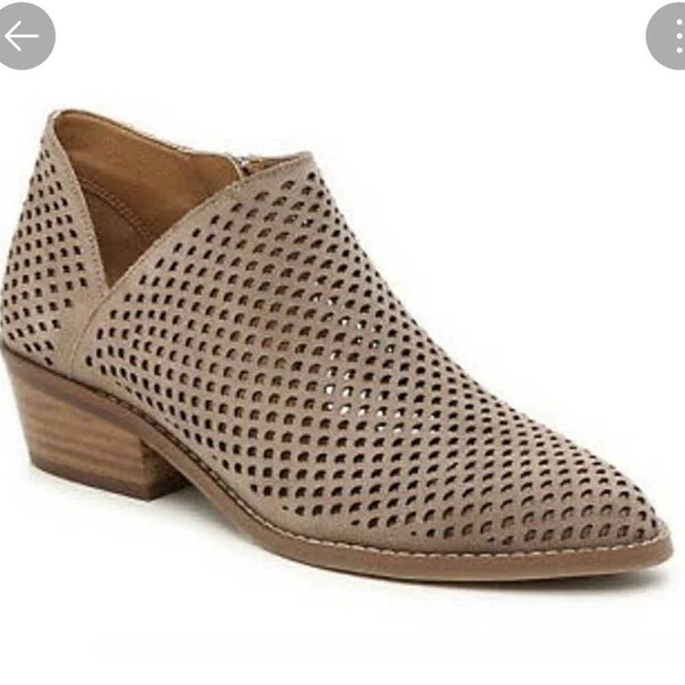 𝅺LUCKY Brand Frankela Leather Booties